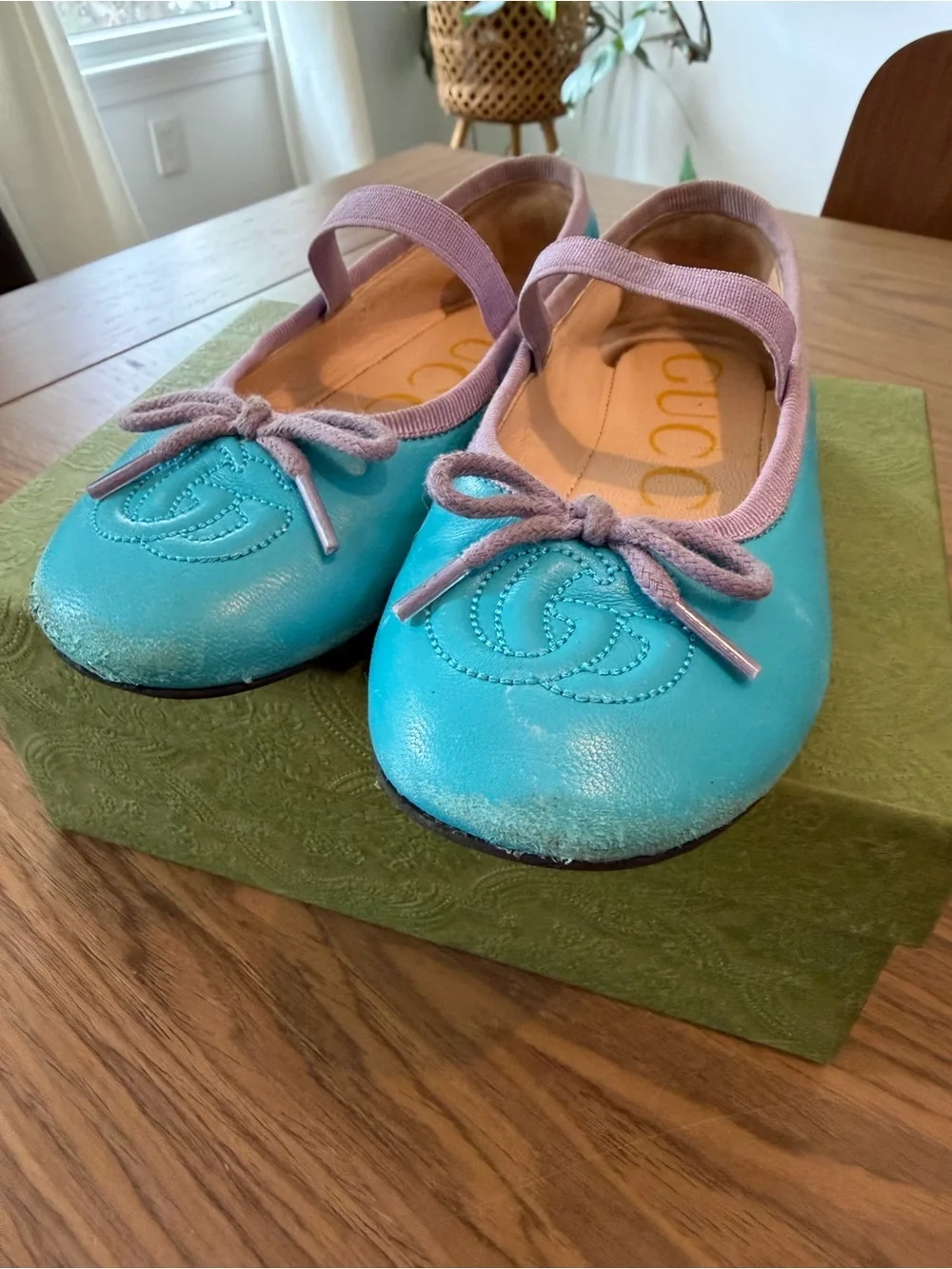 Gucci Kids Leather Mary Jane Ballet Flats – Size EU 26